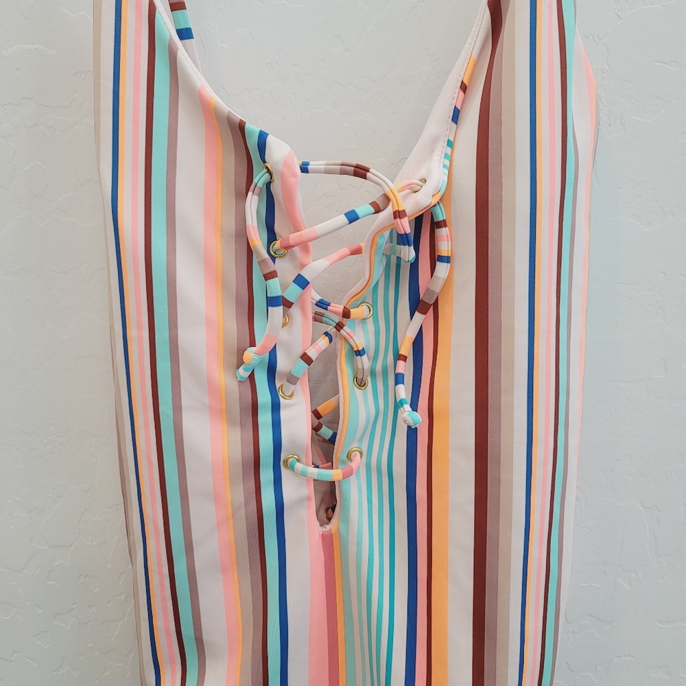 💕 No Boundaries Junior Sorbet Striped Lace Up One Piece Swimsuit Size Large - Picture 9 of 10